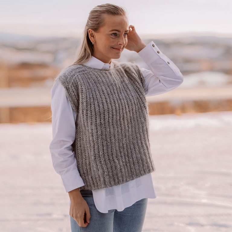 Enkel Strikket Vest Til Dame Gratis Strikkeoppskrifter enkel-strikket-vest-til-dame-gratis-strikkeoppskrifter